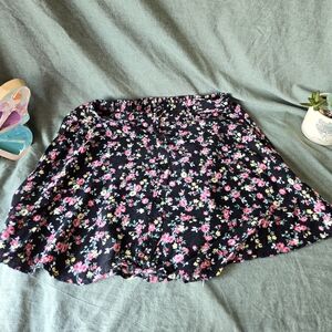 Lush Girls Black Floral Skirt small S Elastic Waist Mini Midi Cotton Flowers